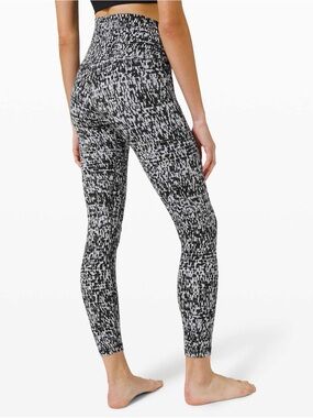 Sold /// Women’s Align Pant II - Urban Block Ice Grey Black - Size 4
